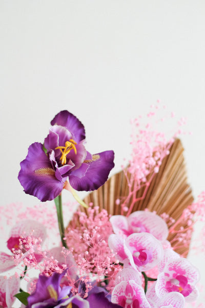 "Iris" Honeycomb Pattern Ceramic Vase