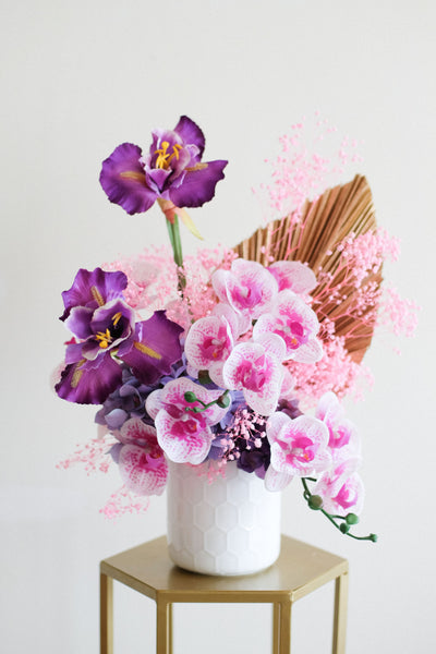 "Iris" Honeycomb Pattern Ceramic Vase