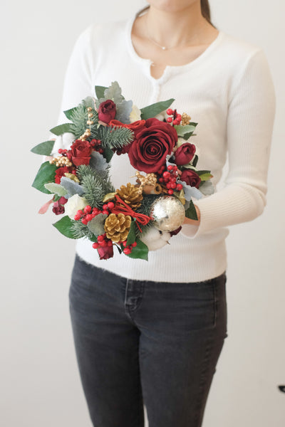 Festive Floral Wreath 25cm